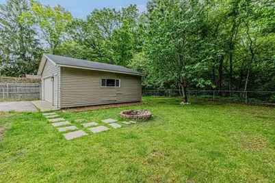 2729 Lowery Court, Zion, IL 60099 - Photo 25