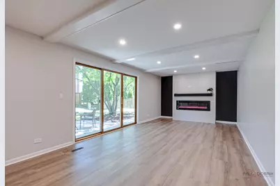 1030 Lilac Court, Libertyville, IL 60048 - Photo 11
