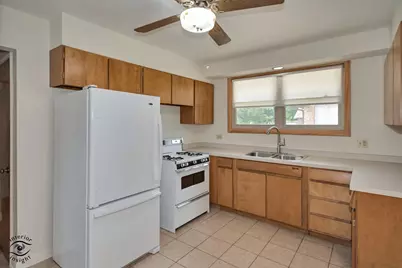 244 Lynn Lane, Chicago Heights, IL 60411 - Photo 7