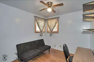 244 Lynn Ln, Chicago Heights, IL 60411 - Photo 15