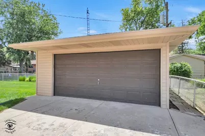 244 Lynn Lane, Chicago Heights, IL 60411 - Photo 3