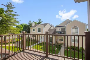 401 Le Parc Cir, Buffalo Grove, IL 60089 - Photo 17
