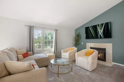 401 Le Parc Circle, Buffalo Grove, IL 60089 - Photo 9