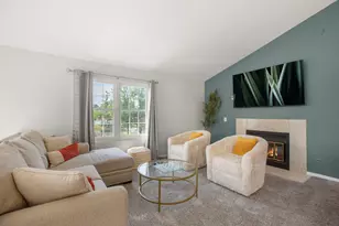 401 Le Parc Cir, Buffalo Grove, IL 60089 - Photo 9
