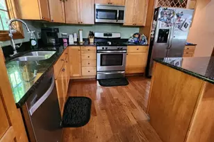 1 W Elmwood Dr, Putnam, IL 61560 - Photo 15