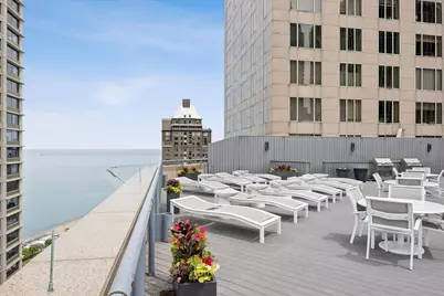 950 N Michigan Avenue #4202, Chicago, IL 60611 - Photo 33