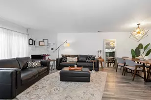 9830 Nashville Ave, Chicago Ridge, IL 60415 - Photo 3
