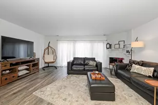 9830 Nashville Ave, Chicago Ridge, IL 60415 - Photo 5