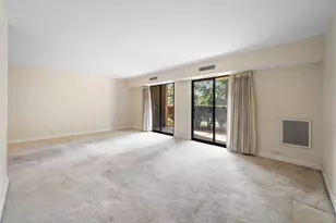 1605 E Central Rd, Arlington Heights, IL 60005 - Photo 7