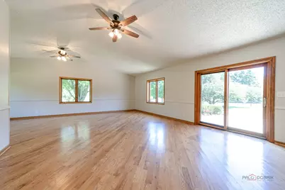 1516 W Reiche Lane, McHenry, IL 60051 - Photo 13