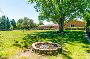 1516 W Reiche Ln, McHenry, IL 60051 - Photo 35
