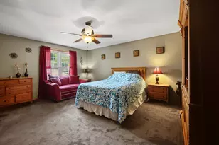 702 Hickory Ln, Carol Stream, IL 60188 - Photo 17
