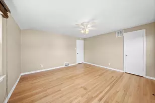 1380 Wentworth Ave, Calumet City, IL 60409 - Photo 17