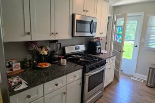 151 Beach Ct, South Elgin, IL 60177 - Photo 21