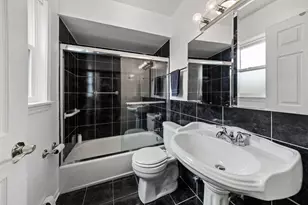 1536 W Pratt Blvd, Chicago, IL 60626 - Photo 11