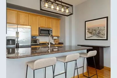 1350 W Fullerton Avenue #514, Chicago, IL 60614 - Photo 5