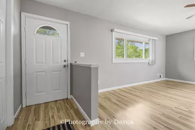 212 Valley Avenue, Bradley, IL 60915 - Photo 5