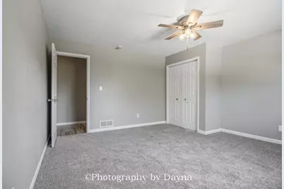 212 Valley Avenue, Bradley, IL 60915 - Photo 17