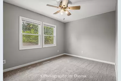 212 Valley Avenue, Bradley, IL 60915 - Photo 13