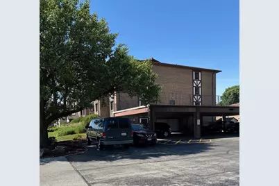 10320 Central Avenue #304, Oak Lawn, IL 60453 - Photo 3