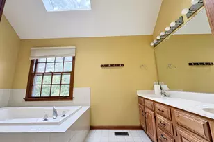 244 Knoll St, Wheaton, IL 60187 - Photo 13