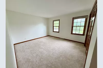244 Knoll Street, Wheaton, IL 60187 - Photo 15