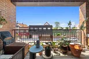 3016 W Belmont Ave, Chicago, IL 60618 - Photo 13