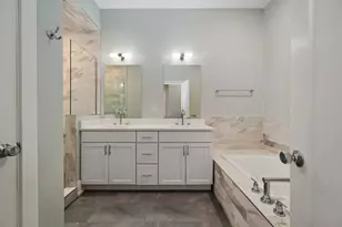 3016 W Belmont Ave, Chicago, IL 60618 - Photo 7