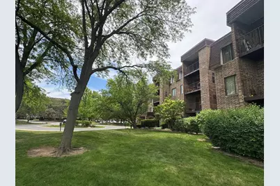 2050 Valencia Drive #205C, Northbrook, IL 60062 - Photo 1