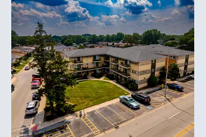 1025 - 49 W Vermont Street, Calumet Park, IL 60827 - Photo 3