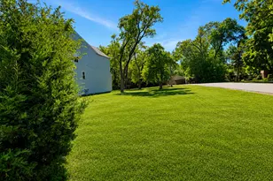21365 W Ridge Rd, Lake Zurich, IL 60047 - Photo 13
