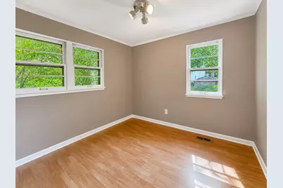 21365 W Ridge Road, Lake Zurich, IL 60047 - Photo 7