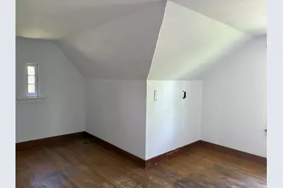 1561 N Gary Avenue, Wheaton, IL 60187 - Photo 9