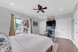 1717 W Nelson St, Chicago, IL 60657 - Photo 27