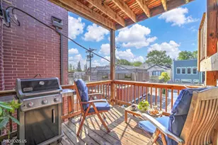 1717 W Nelson St, Chicago, IL 60657 - Photo 25
