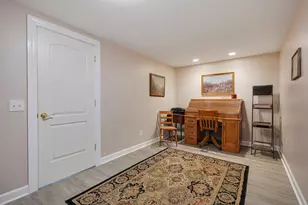 810 N Allen Ave, McHenry, IL 60050 - Photo 21
