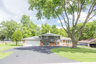 4N211 Avard Rd, West Chicago, IL 60185 - Photo 1