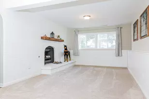 4N211 Avard Rd, West Chicago, IL 60185 - Photo 13