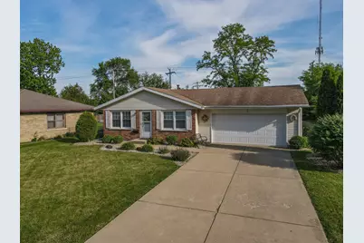 740 Burns Court, Bourbonnais, IL 60914 - Photo 1