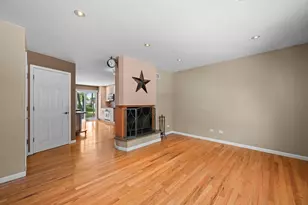 1101 Anthony Rd, Wheeling, IL 60090 - Photo 3