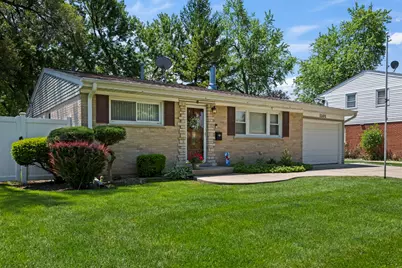1101 Anthony Road, Wheeling, IL 60090 - Photo 1
