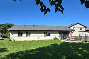 3525 Marseilles Ln, Hazel Crest, IL 60429 - Photo 5