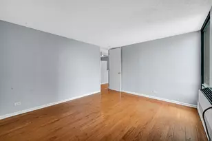 5740 N Sheridan Rd, Chicago, IL 60660 - Photo 13