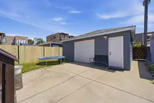 945 N Lawler Ave, Chicago, IL 60651 - Photo 27