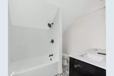 8758 S Wabash Avenue, Chicago, IL 60619 - Photo 17
