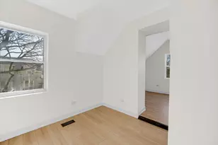 8758 S Wabash Ave, Chicago, IL 60619 - Photo 15