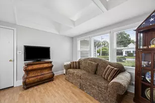 803 E Harrison Ave, Wheaton, IL 60187 - Photo 7