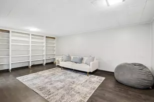 803 E Harrison Ave, Wheaton, IL 60187 - Photo 17