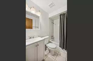 6308 W 64th Pl, Chicago, IL 60638 - Photo 13