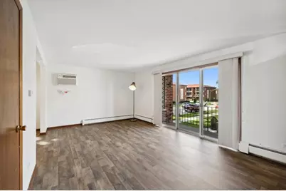 6308 W 64th Place #2A, Chicago, IL 60638 - Photo 7
